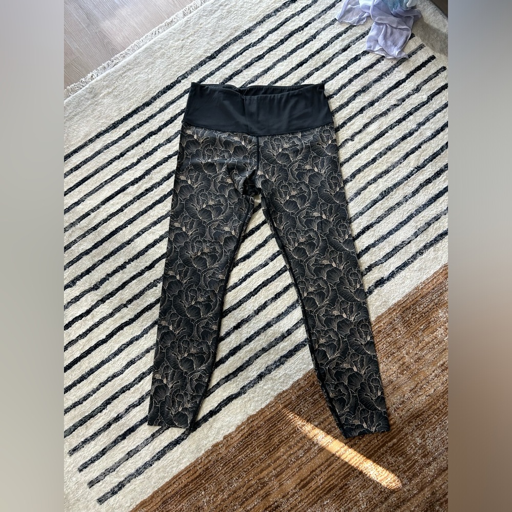 Varley floral pink black legging large